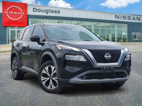 Certified 2022 Nissan Rogue SV FWD image 1