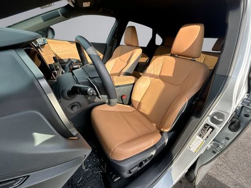 Used 2025 Lexus RX 350 FWD w/ Technology Package image 28