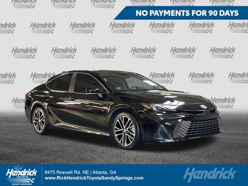Certified 2025 Toyota Camry XLE w/ Premium Plus Package FWD image 1