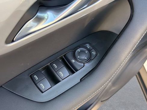 New 2026 Chevrolet Blazer LT w/ Convenience Package FWD image 18