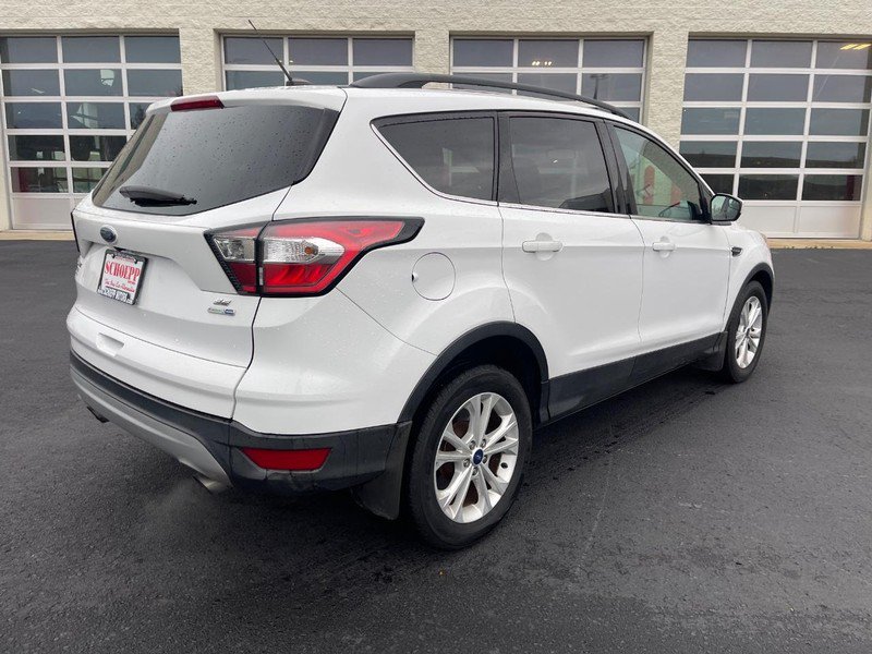 Used 2018 Ford Escape SE AWD/4WD image 3