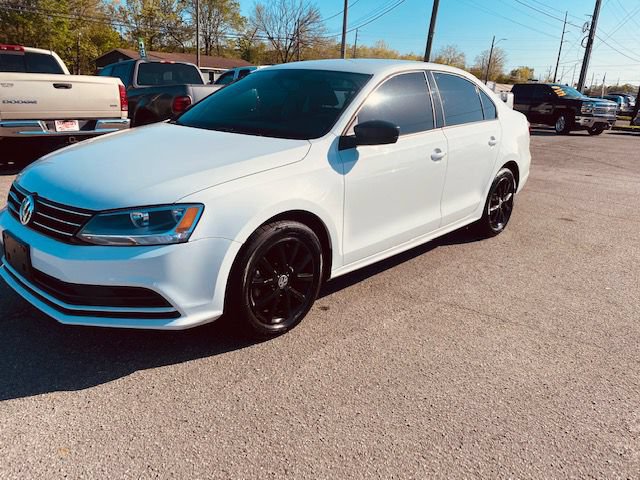 Used 2015 Volkswagen Jetta SE FWD image 1