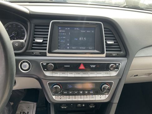 Used 2018 Hyundai Sonata SEL FWD image 29