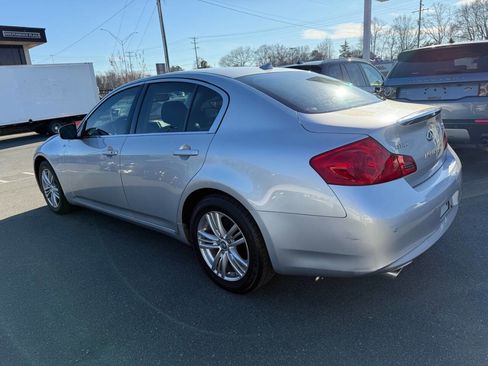 Used 2012 INFINITI G37 x Sedan w/ Premium Pkg image 6