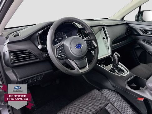 Used 2025 Subaru Outback Premium AWD/4WD image 9