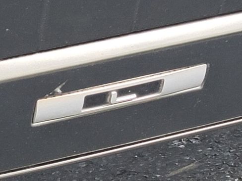 Used 2020 Land Rover Range Rover Long Wheelbase HSE image 43