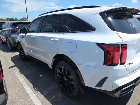 Used 2023 Kia Sorento SX FWD image 6
