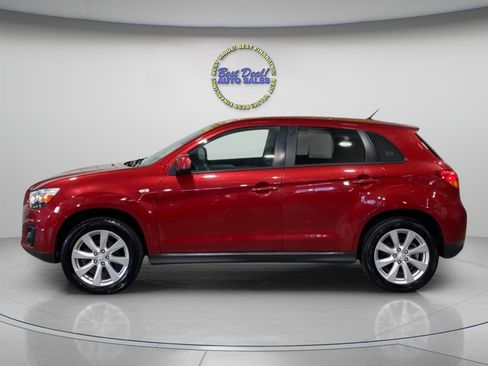 Used 2015 Mitsubishi Outlander Sport ES image 3