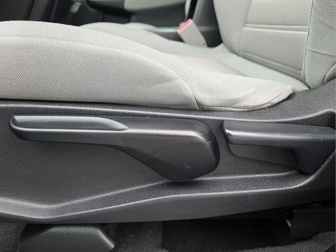 Used 2020 Honda CR-V LX image 14