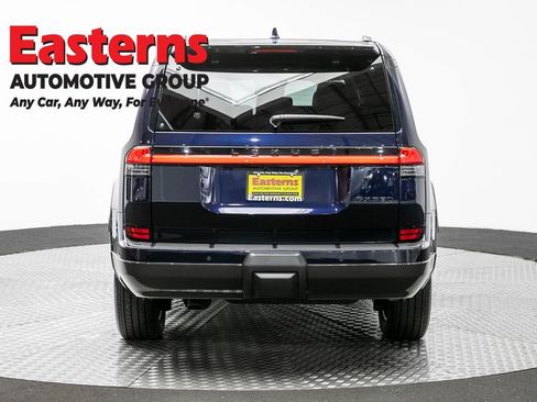 Used 2025 Lexus GX 550 w/ Accessory Package (2T) AWD/4WD image 6