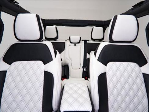 Used 2025 Ford Bronco Big Bend image 2