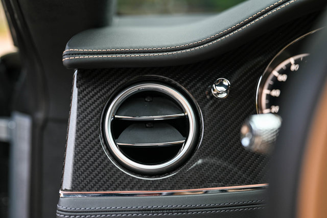 Used 2024 Bentley Continental GT V8 AWD/4WD image 41