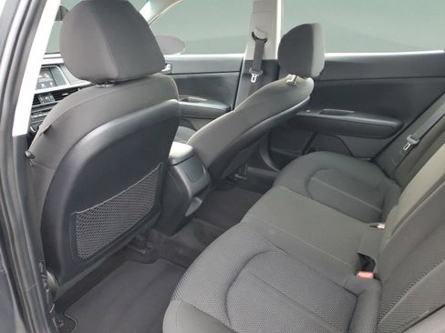 Certified 2020 Kia Optima LX image 6