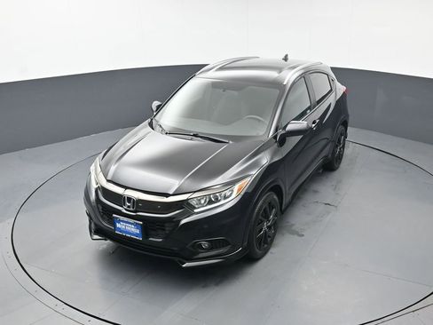 Certified 2022 Honda HR-V Sport image 37