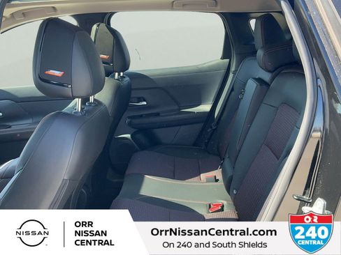 New 2026 Nissan Kicks SR w/ SR Premium Package FWD image 13
