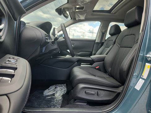 New 2026 Honda HR-V EX-L image 9