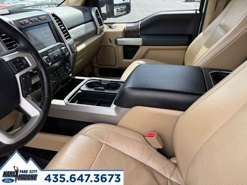 Used 2019 Ford F350 Lariat w/ Lariat Value Package AWD/4WD image 29