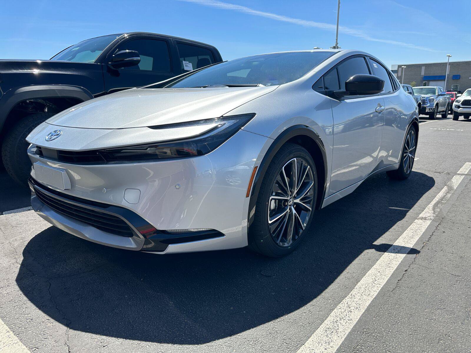 New 2027 Toyota Prius XLE FWD image 2