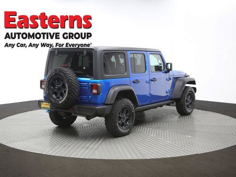 Used 2023 Jeep Wrangler Unlimited w/ Cold Weather Group AWD/4WD image 43