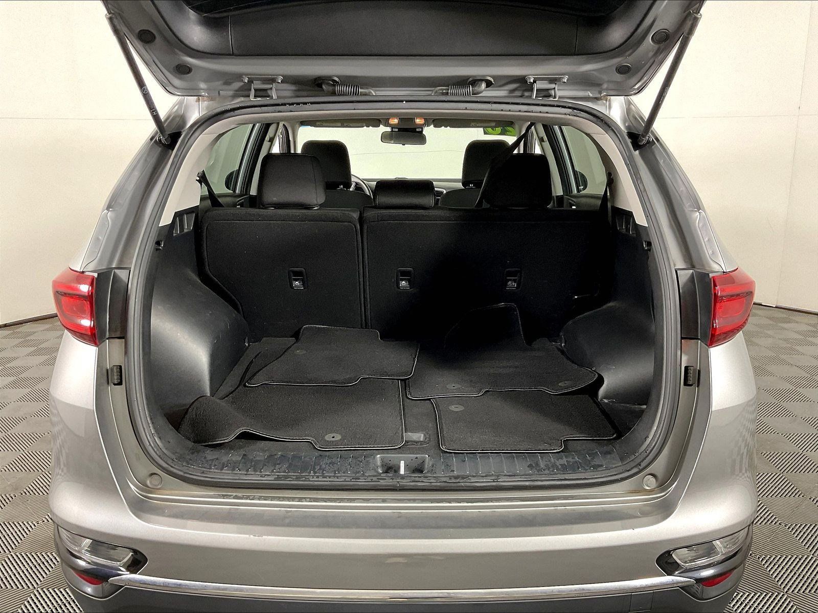 Used 2020 Kia Sportage LX FWD image 35