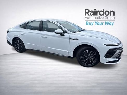 Used 2024 Hyundai Sonata SEL FWD image 1