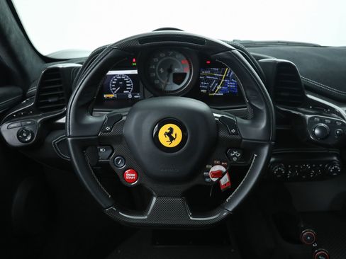Certified 2015 Ferrari 458 Speciale Coupe RWD image 6