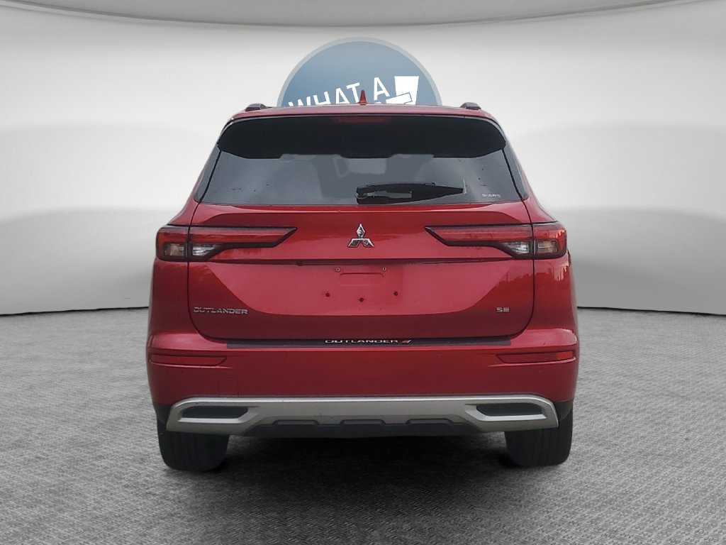 Used 2023 Mitsubishi Outlander SE AWD/4WD image 5