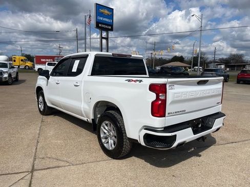 Used 2022 Chevrolet Silverado 1500 RST image 3