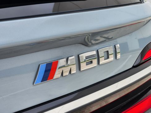 Used 2023 BMW X7 M60i w/ Executive Package image 11