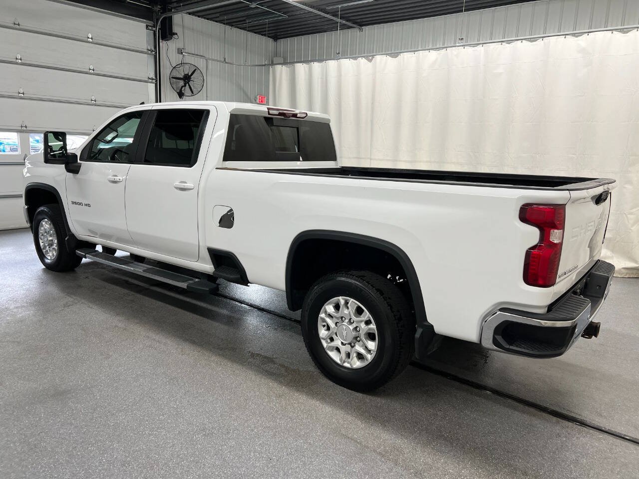 Used 2020 Chevrolet Silverado 3500 LT w/ All Star Edition AWD/4WD image 6