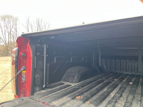 Used 2024 GMC Sierra 3500 AT4 w/ AT4 Preferred Package AWD/4WD image 12