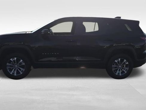 Certified 2026 Chevrolet Equinox LT w/ Safety and Technology Package FWD image 9