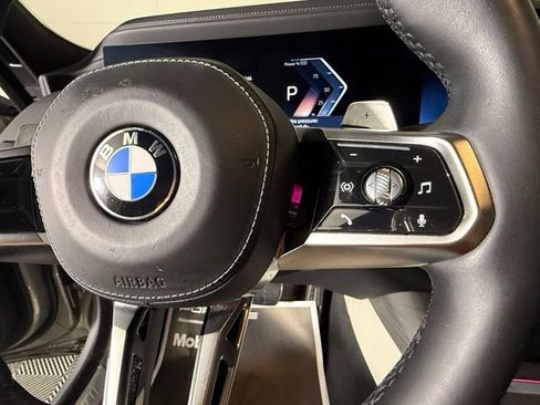 Used 2024 BMW 760i xDrive AWD/4WD image 17
