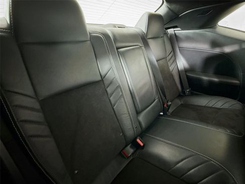 Used 2023 Dodge Challenger SRT Hellcat w/ Driver Convenience Group image 24