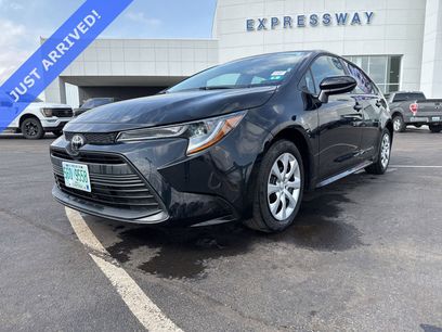 Used 2025 Toyota Corolla LE