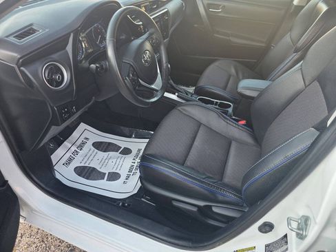 Used 2017 Toyota Corolla SE w/ Carpet Mat Package (TMS) FWD image 18