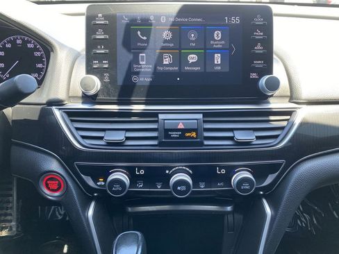 Used 2022 Honda Accord Sport image 13