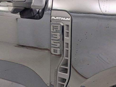 New 2025 Ford F350 Platinum w/ FX4 Off-Road Package image 40