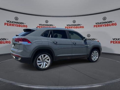 Certified 2023 Volkswagen Atlas Cross Sport SE w/ Panoramic Sunroof Package AWD/4WD image 8