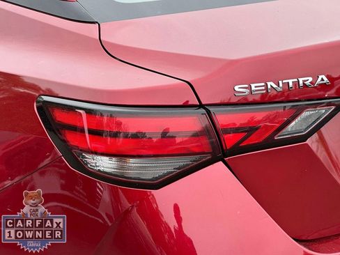 Used 2020 Nissan Sentra SV FWD image 12