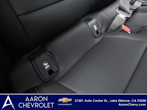 New 2026 Chevrolet Equinox EV LT image 12