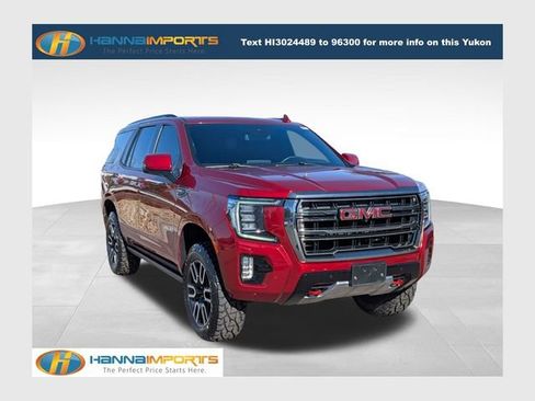 Used 2024 GMC Yukon AT4 w/ Technology Package AWD/4WD image 1