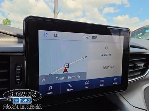 Used 2023 Ford Explorer XLT w/ Equipment Group 202A AWD/4WD image 23