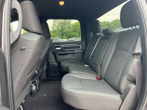 Used 2025 RAM 3500 Big Horn AWD/4WD image 6