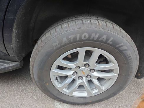 Used 2024 Chevrolet Tahoe LT image 6