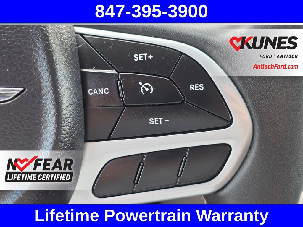 Used 2023 Chrysler Voyager LX FWD image 49