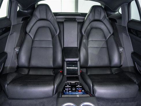 Used 2022 Porsche Panamera 4 Executive image 28