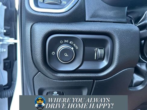 Used 2024 RAM 1500 Laramie image 22