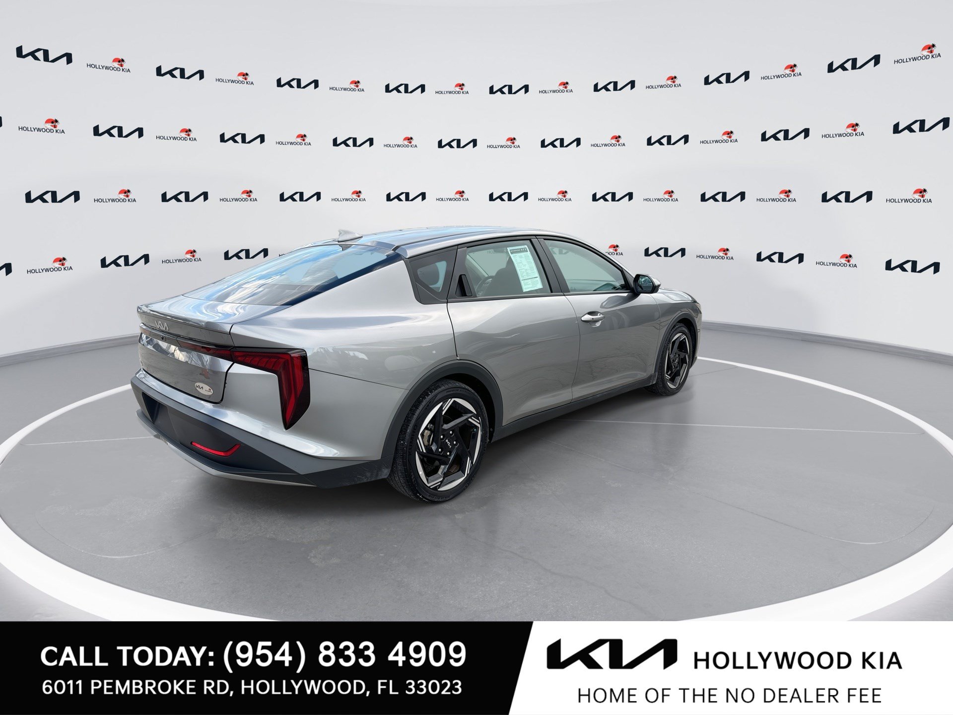 Certified 2025 Kia K4 GT-Line Turbo FWD image 8