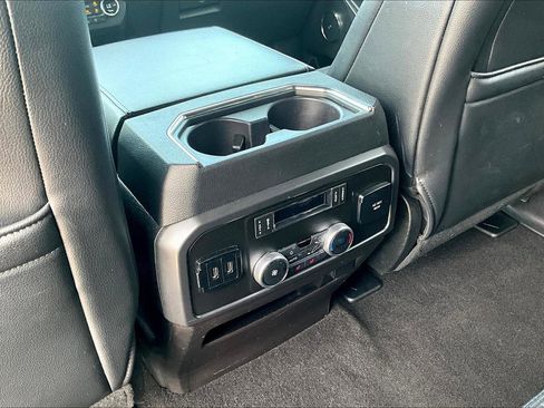 Used 2019 Ford Expedition Max Limited image 16